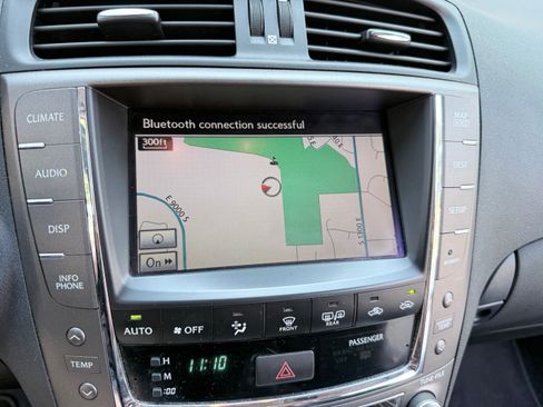 Used 2010 Lexus IS 250C RWD image 6