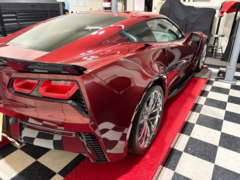 Used 2019 Chevrolet Corvette Grand Sport RWD image 14