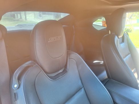 Used 2012 Chevrolet Camaro SS w/ RS Package image 12