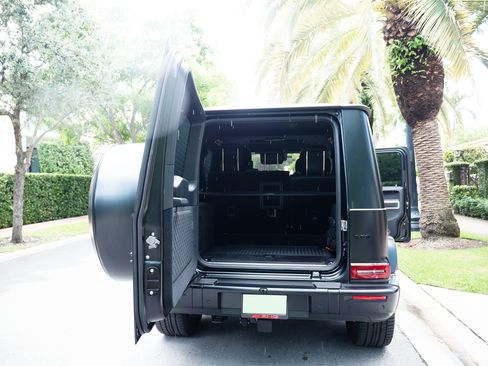 Used 2025 Mercedes-Benz G 63 AMG 4MATIC image 13