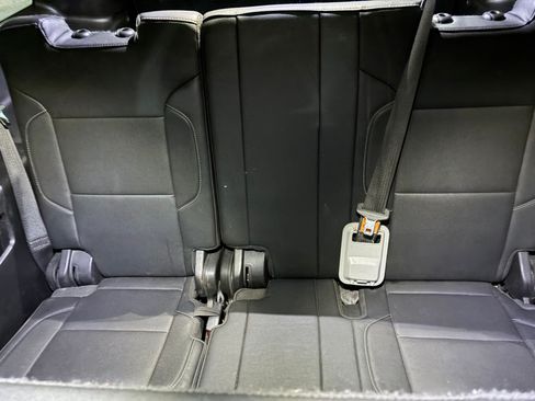 Used 2019 GMC Yukon XL SLT image 14