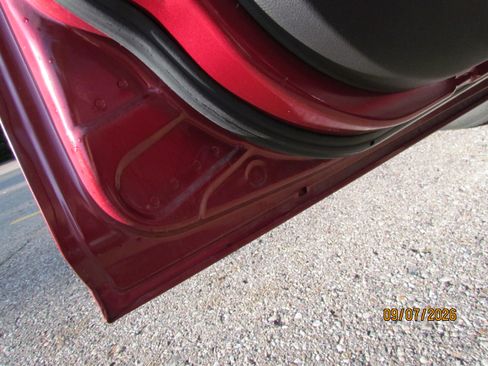 Used 2015 Ford Focus SE FWD image 8