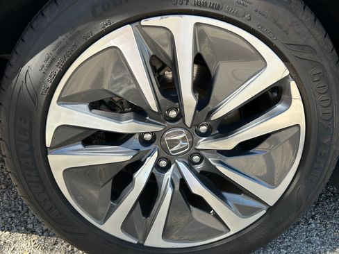 Used 2018 Honda Accord Hybrid image 31