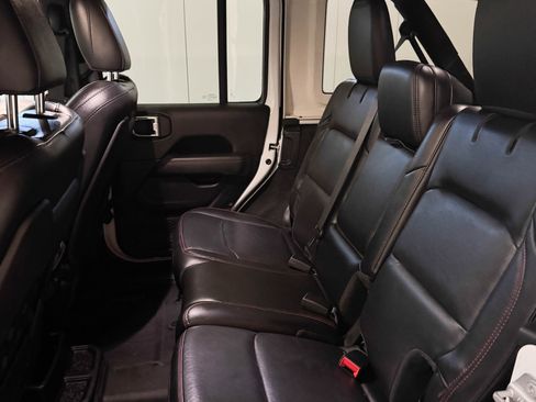 Used 2019 Jeep Wrangler Unlimited Rubicon image 13