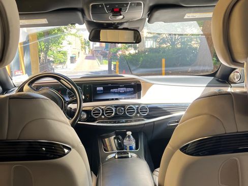 Used 2017 Mercedes-Benz Maybach S 550 4MATIC image 16