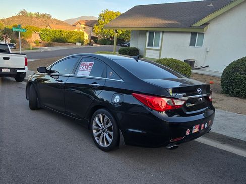 Used 2011 Hyundai Sonata SE FWD image 4
