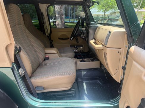 Used 1999 Jeep Wrangler Sport AWD/4WD image 20