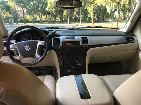Used 2007 Cadillac Escalade 2WD image 12
