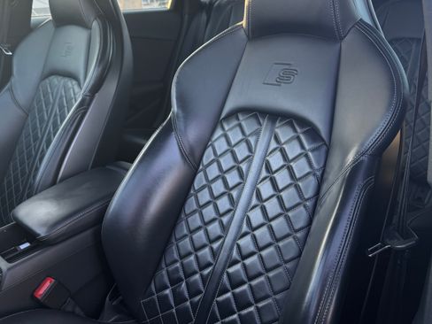 Used 2020 Audi S4 Premium Plus w/ Premium Plus Package image 8