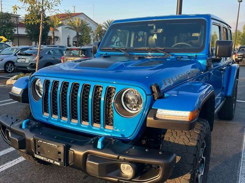 Used 2023 Jeep Wrangler Unlimited Rubicon 4xe w/ Steel Bumper Group image 14