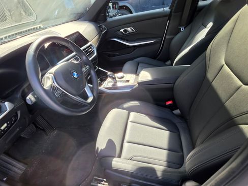 Used 2019 BMW 330i Sedan w/ Convenience Package RWD image 10