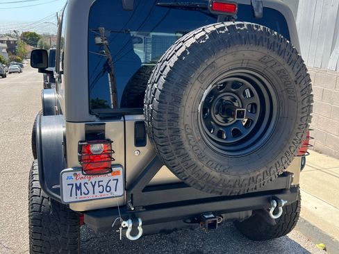 Used 2003 Jeep Wrangler Rubicon image 2