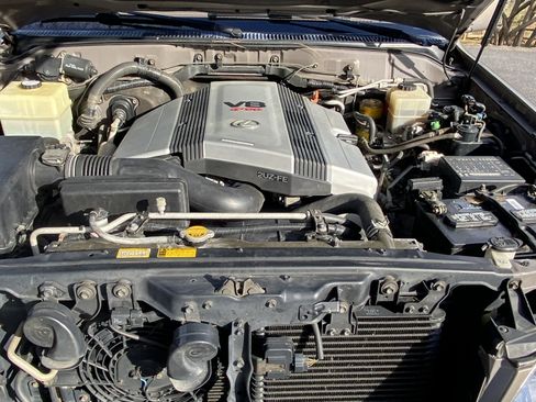 Used 1999 Lexus LX 470 4WD image 12