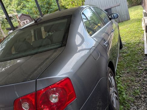 Used 2006 Volkswagen Jetta TDI image 8