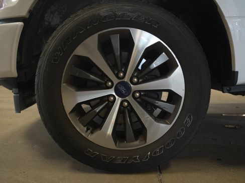 Used 2019 Ford F150 XL w/ Equipment Group 101A Mid image 14