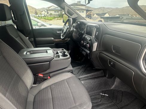 Used 2022 Chevrolet Silverado 2500 LT w/ All Star Edition AWD/4WD image 22