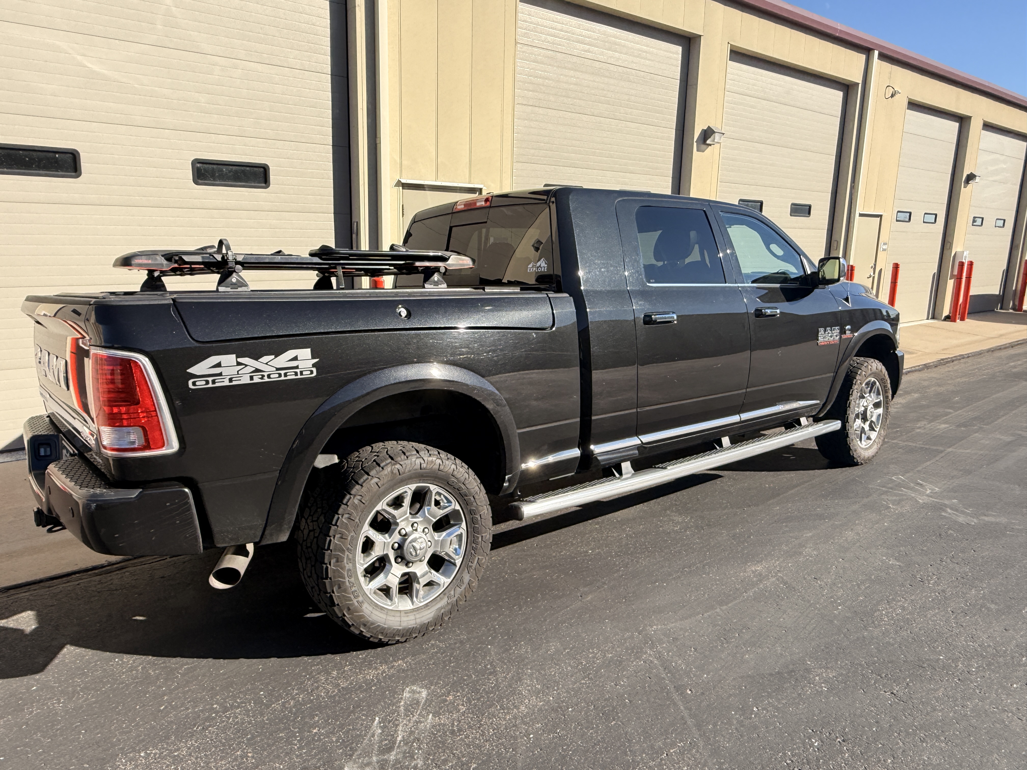 Used 2017 RAM 2500 Limited AWD/4WD image 4