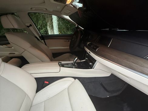 Used 2012 BMW 550i Gran Turismo xDrive AWD/4WD image 5