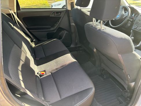 Used 2015 Subaru Forester 2.5i Premium w/ Protection Package #1 image 9