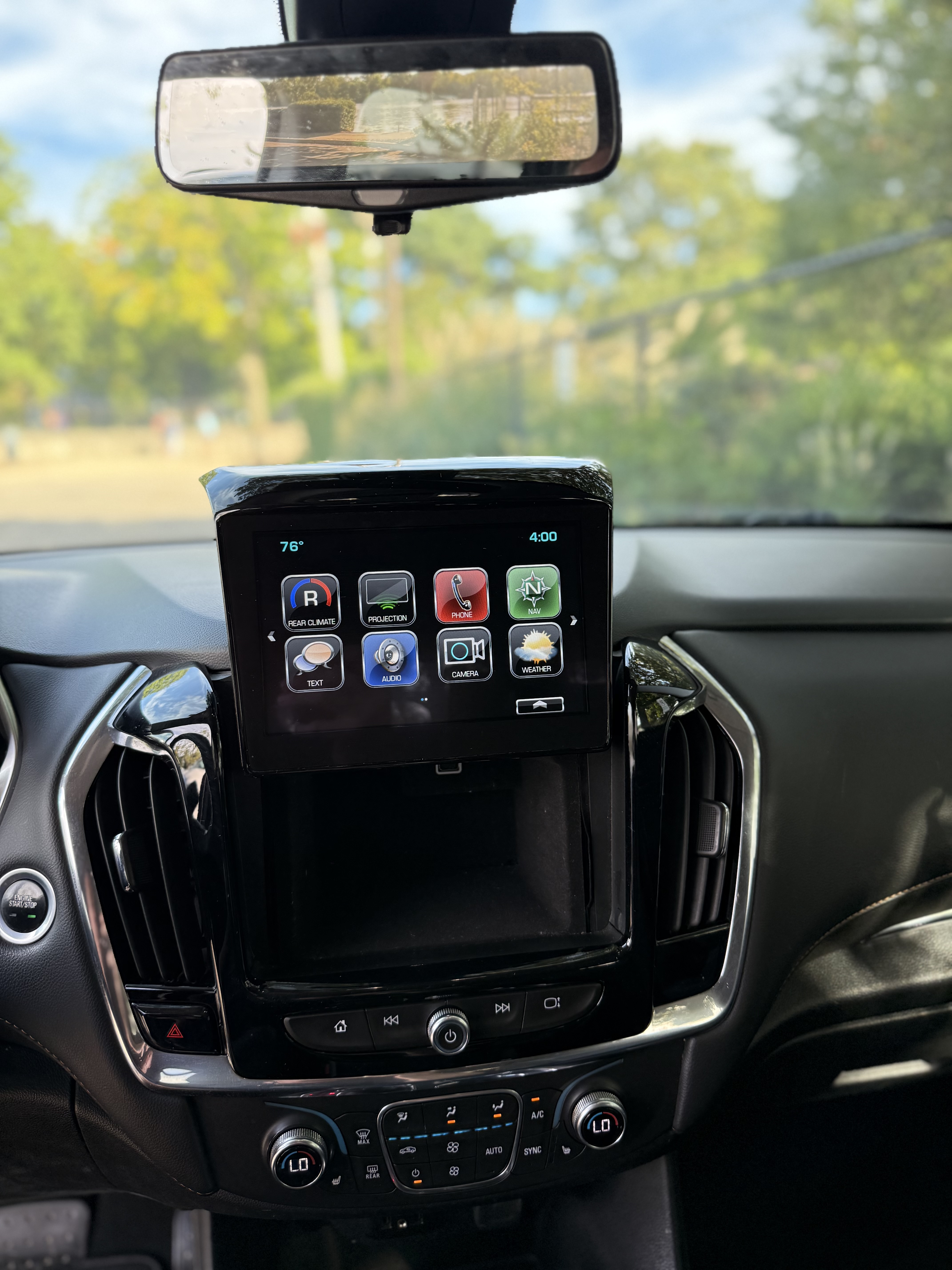 Used 2018 Chevrolet Traverse LT AWD/4WD image 21