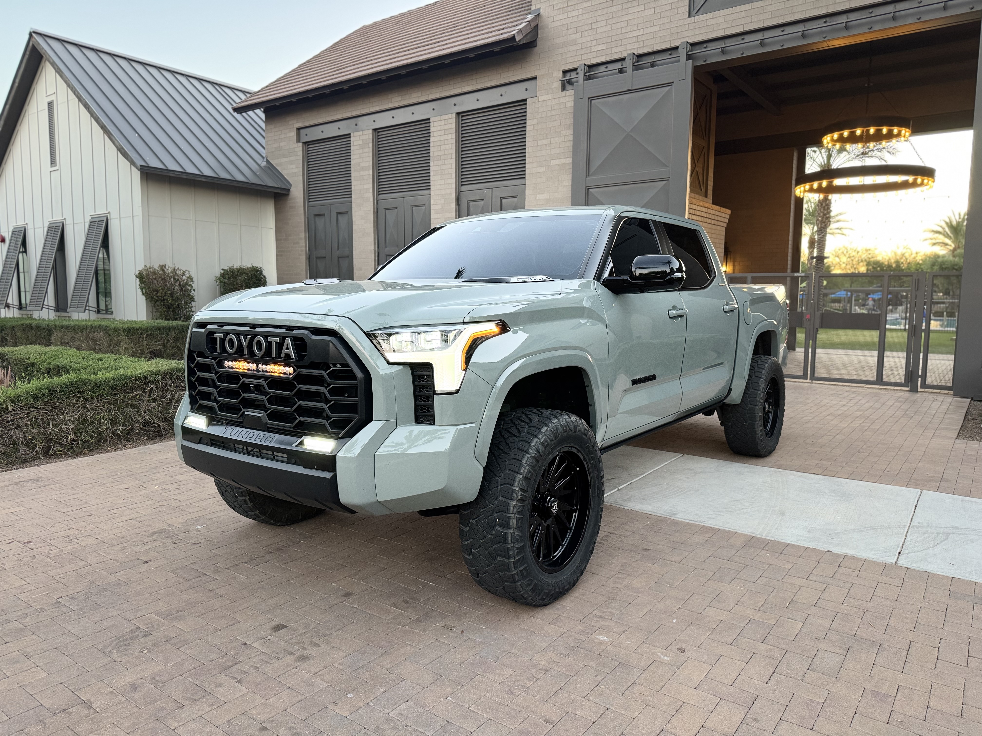 Used 2024 Toyota Tundra Limited w/ TRD Off-Road Package AWD/4WD image 9