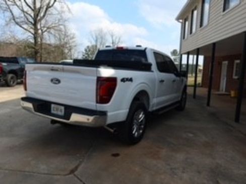 Used 2025 Ford F150 Lariat w/ Equipment Group 501A Mid image 2