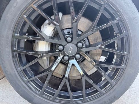 Used 2019 Audi Q7 3.0T Prestige w/ Prestige Package image 25