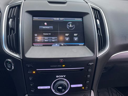 Used 2015 Ford Edge Titanium image 6