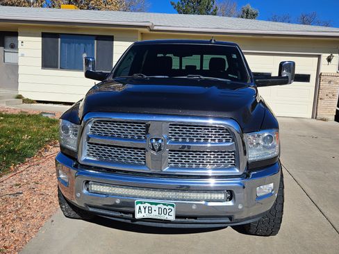 Used 2017 RAM 2500 Laramie image 1