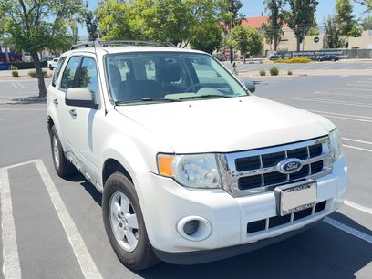 Used 2010 Ford Escape XLS