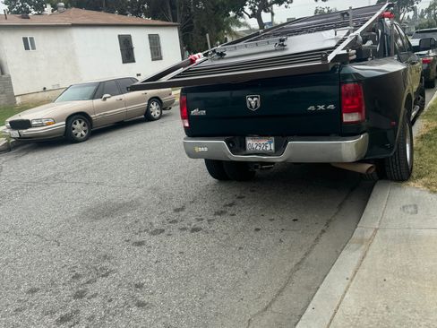 Used 2011 RAM 3500 Big Horn image 12