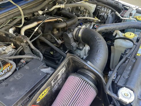 Used 2010 Jeep Wrangler Sahara image 8