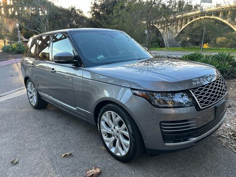 Used 2021 Land Rover Range Rover P525 Westminster Edition image 10