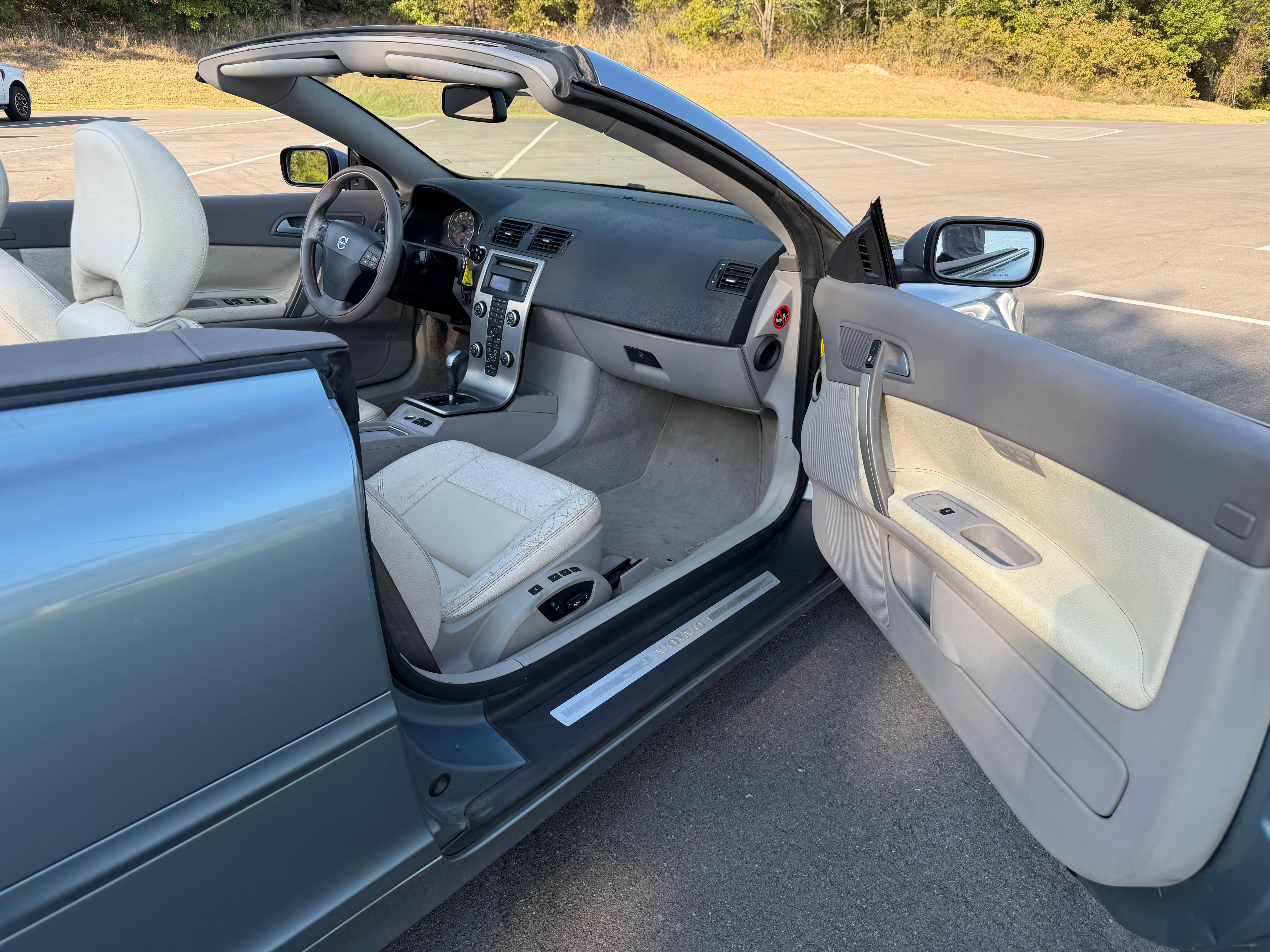 Used 2007 Volvo C70 T5 FWD image 18