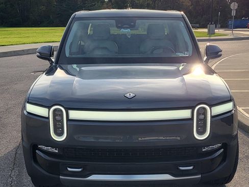 Used 2024 Rivian R1T Adventure Quad AWD/4WD image 4