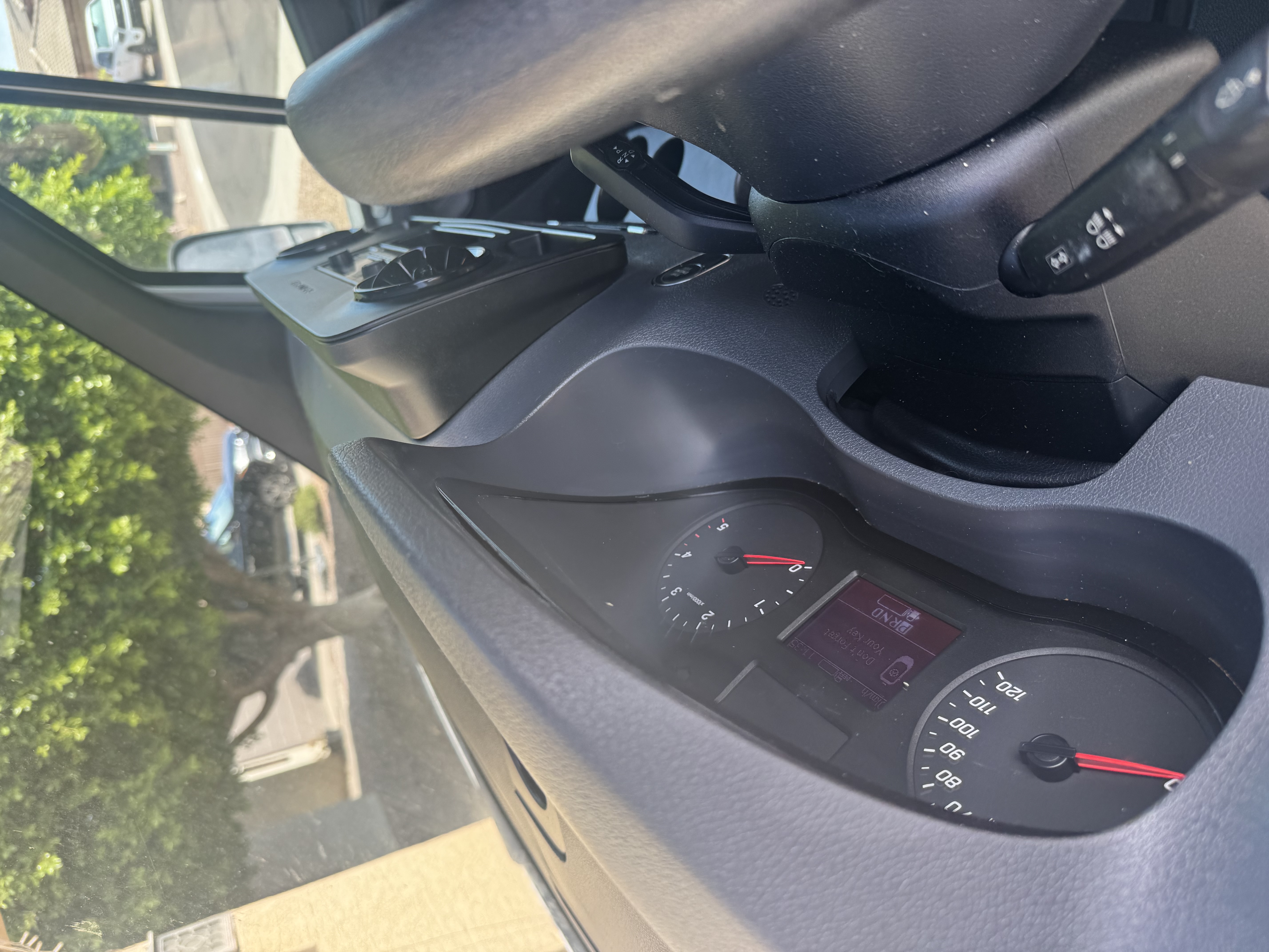 Used 2021 Mercedes-Benz Sprinter 2500 image 13