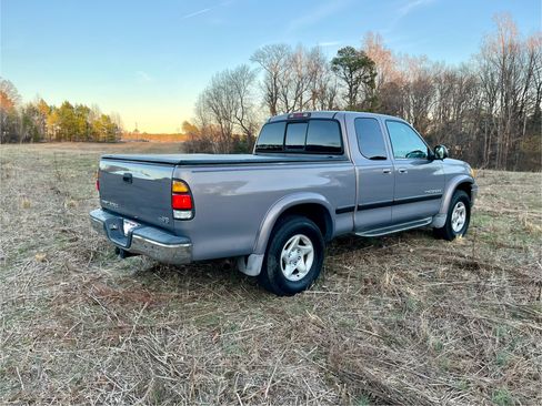 Used 2001 Toyota Tundra Limited image 6