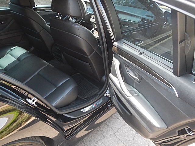Used 2013 BMW 550i Sedan RWD image 17