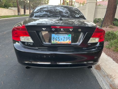 Used 2011 Volvo C70 T5 image 8