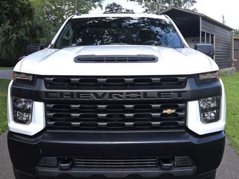 Used 2020 Chevrolet Silverado 3500 W/T w/ WT Convenience Package AWD/4WD image 2
