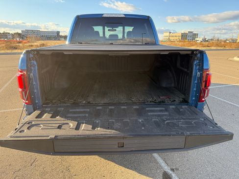 Used 2020 Ford F150 Raptor w/ Equipment Group 802A Luxury image 25