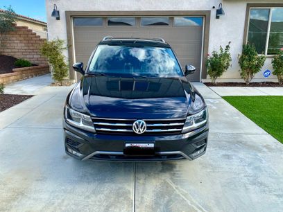 Used 2020 Volkswagen Tiguan SEL