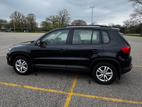 Used 2016 Volkswagen Tiguan S AWD/4WD image 6