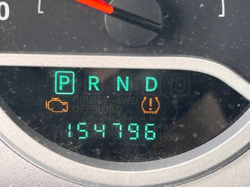 Used 2010 Jeep Wrangler Unlimited Sport AWD/4WD image 16