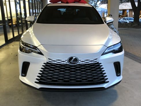 Used 2023 Lexus RX 350 FWD image 16