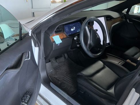 Used 2021 Tesla Model S AWD image 9