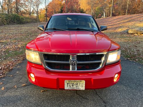 Used 2008 Dodge Dakota SLT image 2