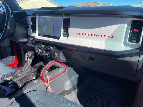 Used 2024 Ford Bronco Heritage Edition image 15