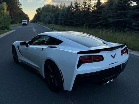 Used 2015 Chevrolet Corvette Stingray Coupe w/ 2LT Preferred Equipment Group RWD image 4