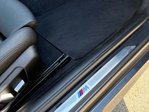 Used 2017 BMW 230i Coupe w/ Premium Package image 15